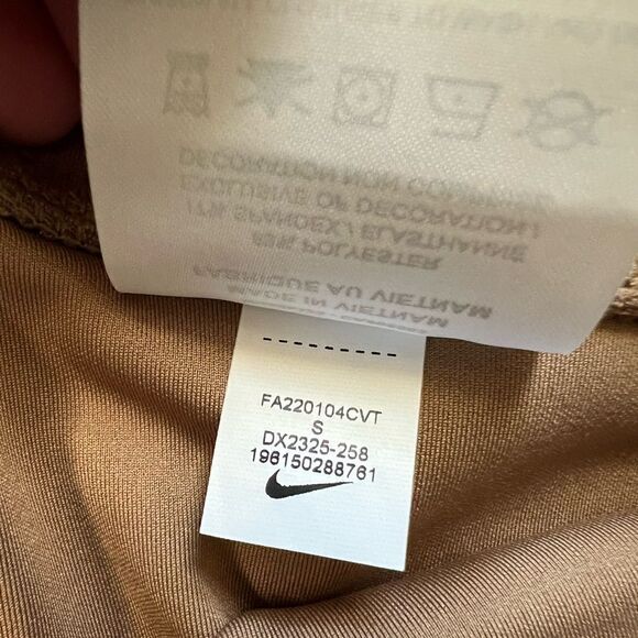 Lot of 3: Nike Mid-Rise 7" Tights Shorts - Picture 5 of 5